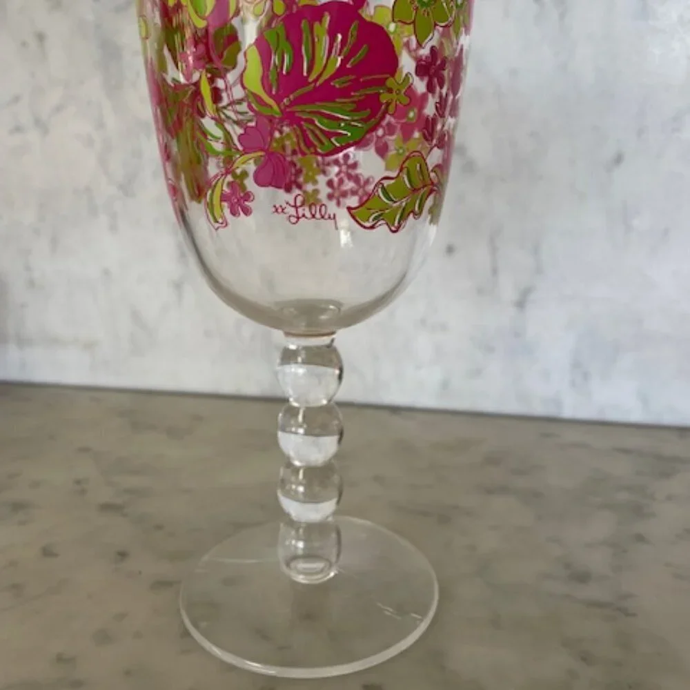 LILLY PULITZER Rose Garden Acrylic Stem Wine Glass